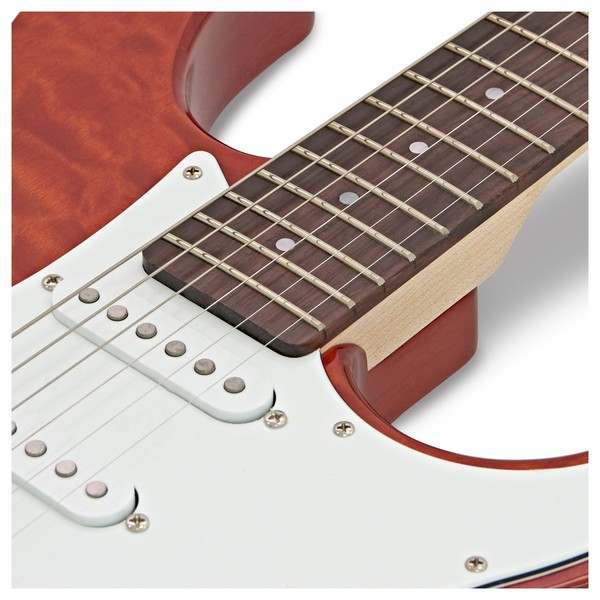 Yamaha Pacifica 212VQM, Quilted Maple, Caramel Brown close1