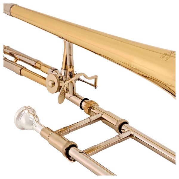Bach TB503B Student Bb/F Trombone Outfit, Large Bore close