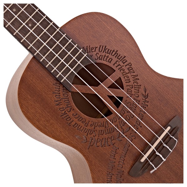 Luna Maluhia Concert Ukulele, Mahogany close1