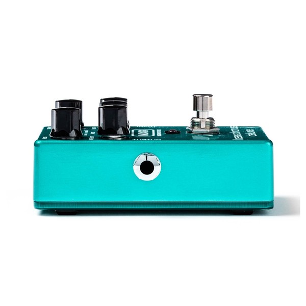 MXR M83 Bass Chorus Deluxe Effects Pedal at Gear4music