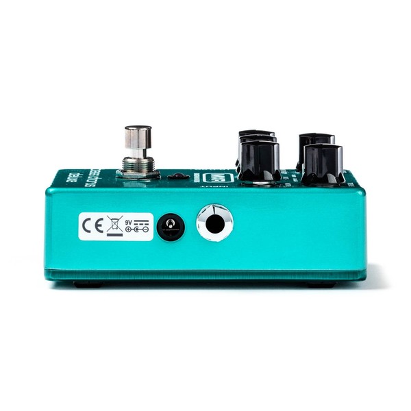 MXR M83 Bass Chorus Deluxe Effects Pedal at Gear4music