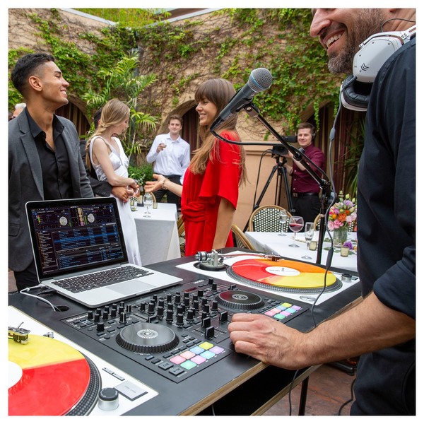 Roland DJ-707M Mobile DJ Controller - Lifestyle 3