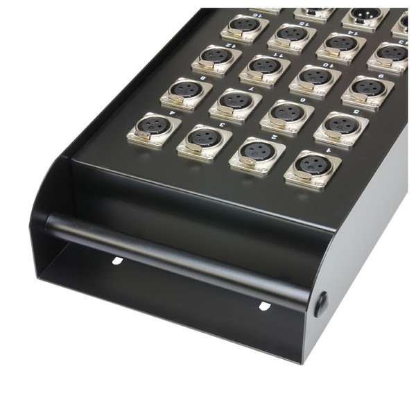 Adam Hall Multicore box