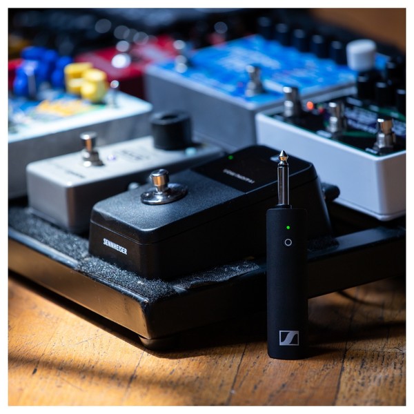 Sennheiser XSW-D Pedalboard Set at Gear4music