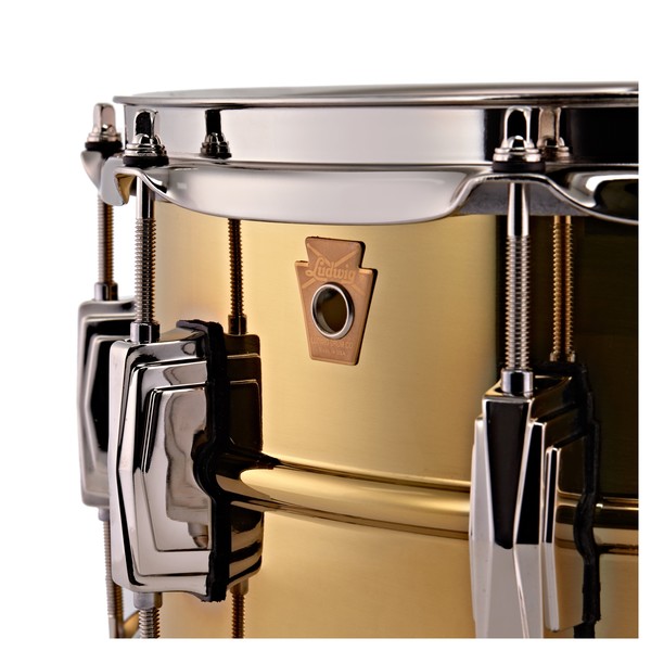 Ludwig 14 x 6.5" Super Series Brass w/Nickel HW Snare Drum logo