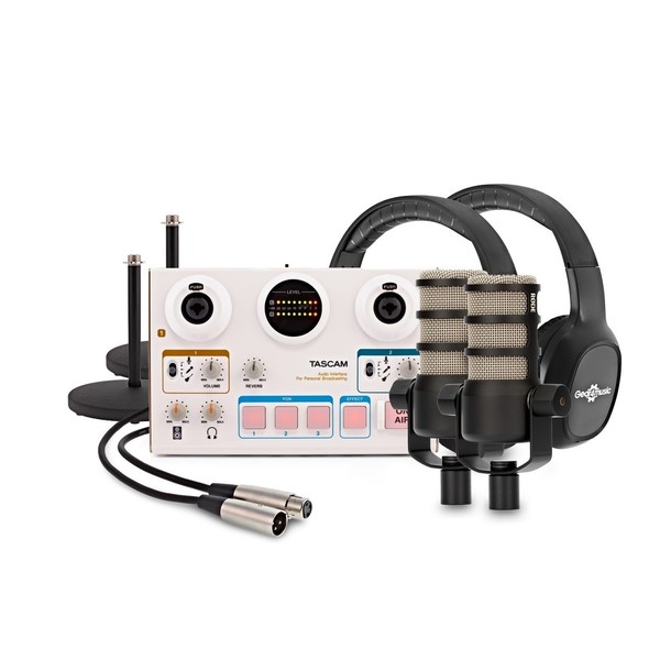Tascam US-42 Podcasting Bundle - Full Bundle