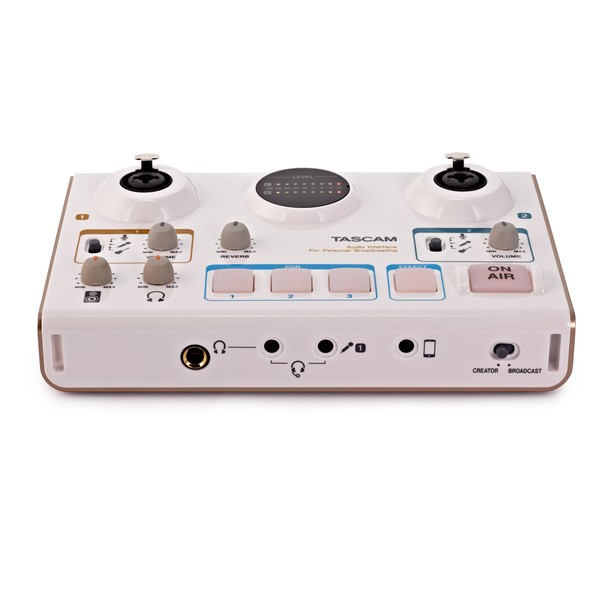 DTM・DAW TASCAM US-42 MiNiSTUDIO CREATOR US-42 | Portable Podcast Station & USB