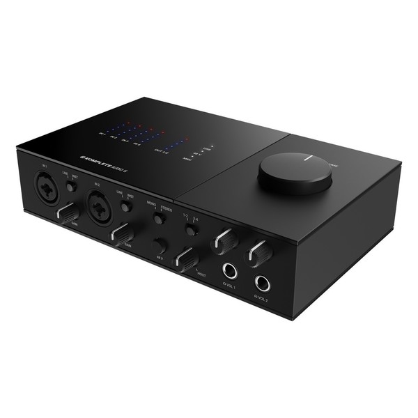Native Instruments Komplete Audio 6 MK2 with Komplete 12 Ultimate - interface