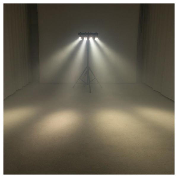 Eurolite LED KLS-180 Compact Light Set - live application 7
