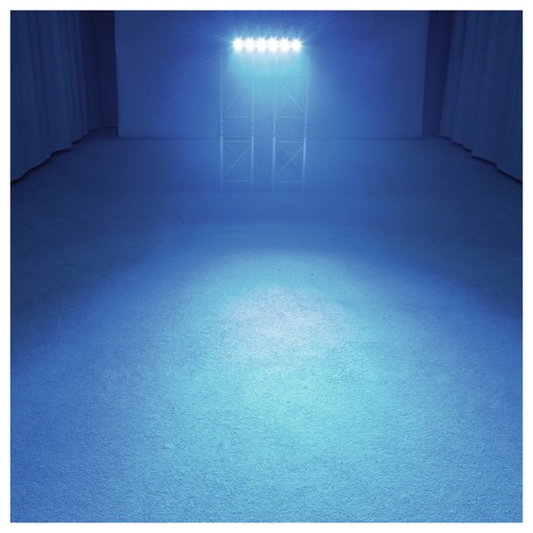 Eurolite LED BAR-6 QCL RGBW Light Bar, Preview Ice Blue