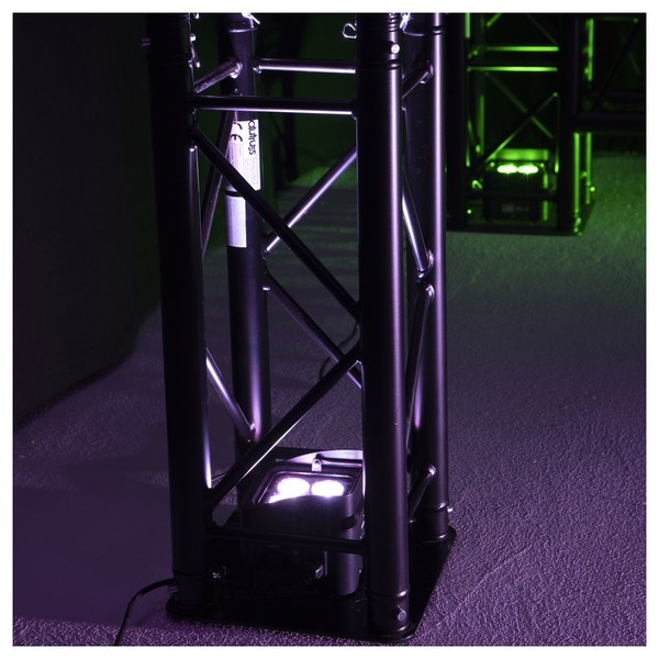 Eurolite LED TL-4 QCL RGB+UV Trusslight, Truss Preview Lit 