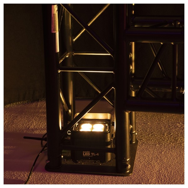 Eurolite LED TL-4 QCL RGB+UV Trusslight, Truss Preview Lit Yellow