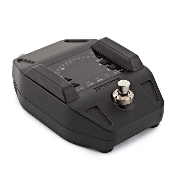 Shure GLXD16 Digital Pedal Board Wireless Guitar System