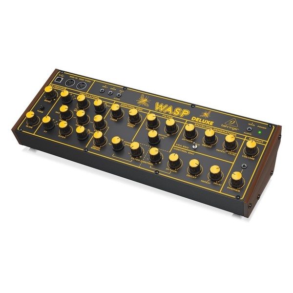 Behringer WASP - Angled