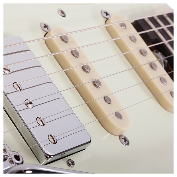 Schecter Nick Johnston Trad-HSS, Atomic Snow, Pickups