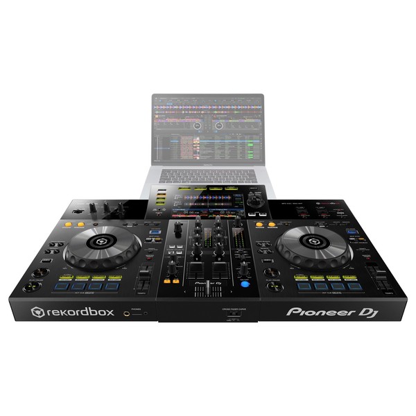 Pioneer DJ XDJ-RR with Case | Gear4music