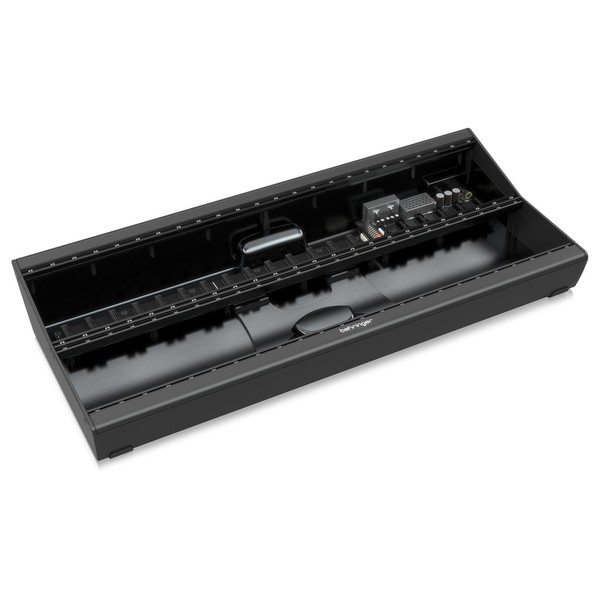 Behringer Eurorack Case - Angled Empty 2