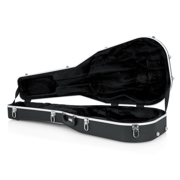 Gator GC-CLASSIC Classical Guitar Case Open