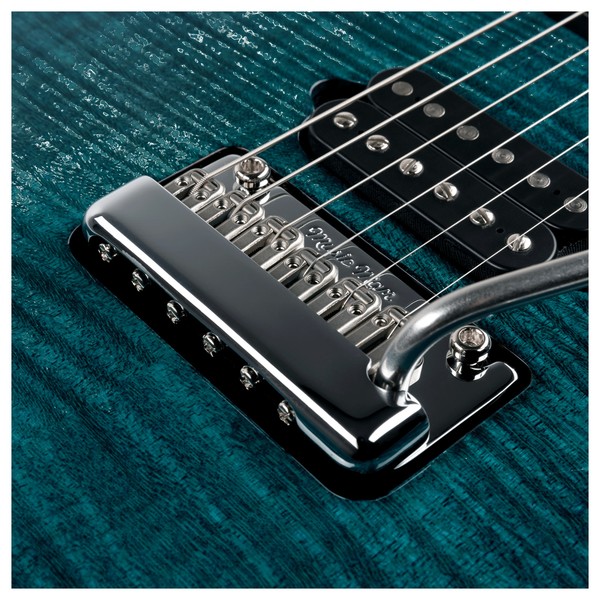 Music Man JP15 MN, Cerulean Paradise Flame close