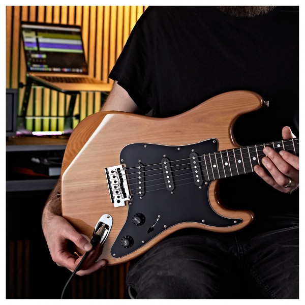 LA Select Electric Guitar Natural, 15W Guitar Amp & Accessory Pack