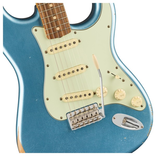 Fender Vintera Road Worn '60s ストラト Amazon | Fender Vintera Road Worn '60s Stratocaster