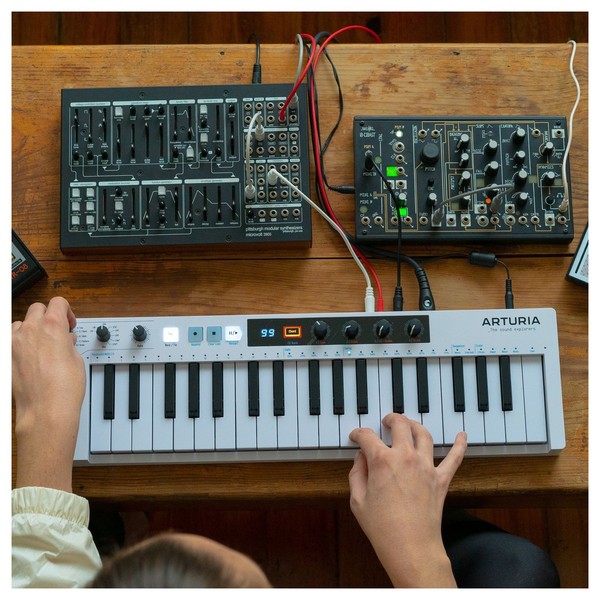 Arturia KeyStep 37 at Gear4music