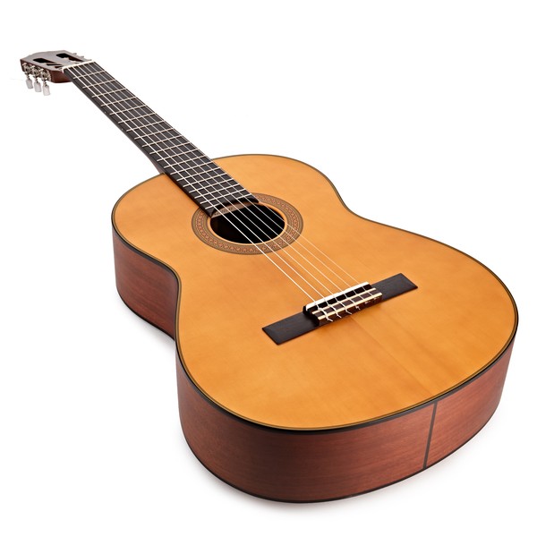 Yamaha CG122S Classical Acoustic Guitar, Natural