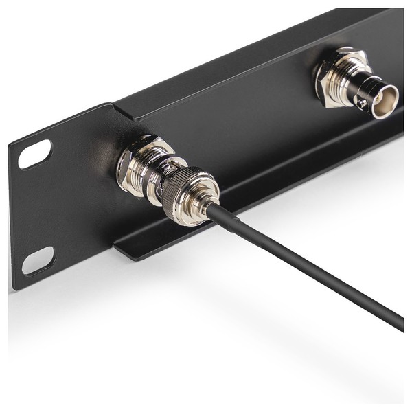 LD Systems ANTRK4 19" Antenna Rackmount Kit with 4 BNC Connectors - Close Up 3