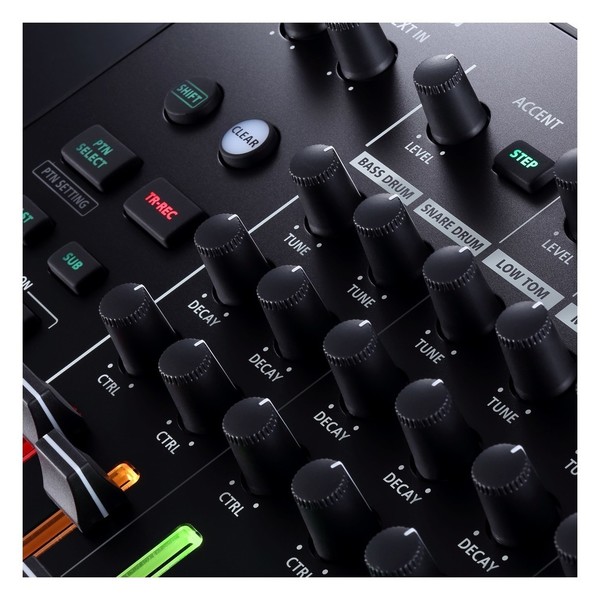 Roland AIRA TR-8S Rhythm Performer - Detail 2