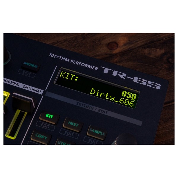 Roland TR-6S Rhythm Composer - Lifestyle 3