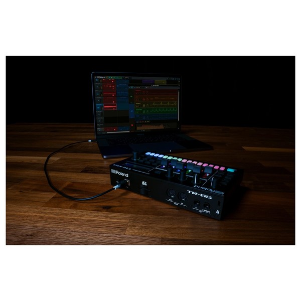 Roland TR-6S Rhythm Composer - Lifestyle 4