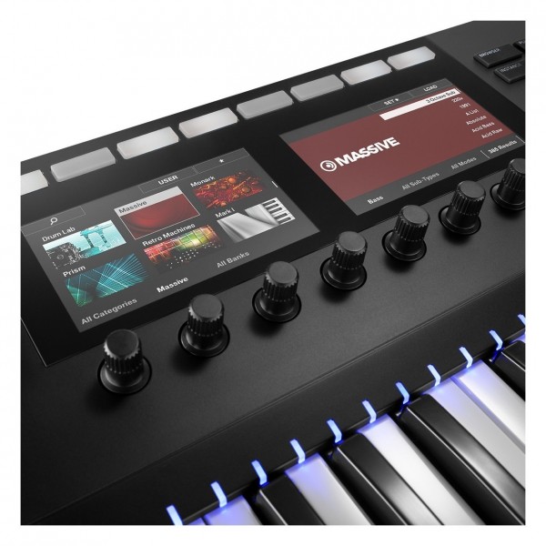 DISC Native Instruments Komplete Kontrol S49 MK2 with Komplete 13