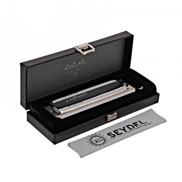 Seydel De Luxe Chromatic Harmonica, C