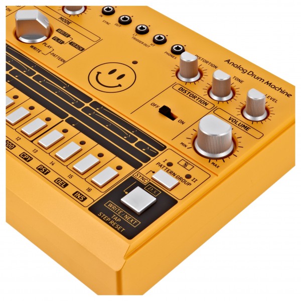 DTM・DAW BEHRINGER RD-6 & TD-3 Behringer RD-6 & T-D3 - Old School Acid Techno Live Jam