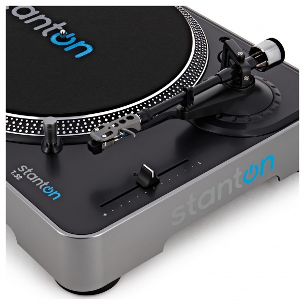 【KORG】STANTON T.52 ターンテーブル Stanton T52 Belt-Drive Turntable | zZounds