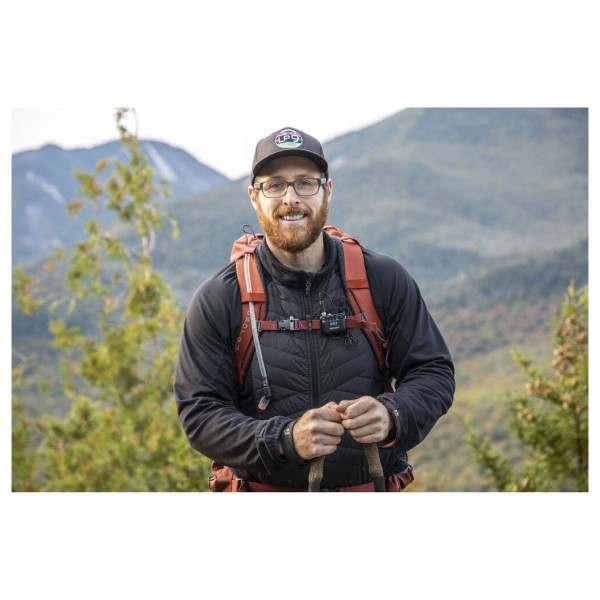 Zoom F2 Field Recorder and Lavalier Microphone - Lifestyle 4