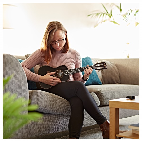 Archback Concert Ukulele Pack by Gear4music, Black