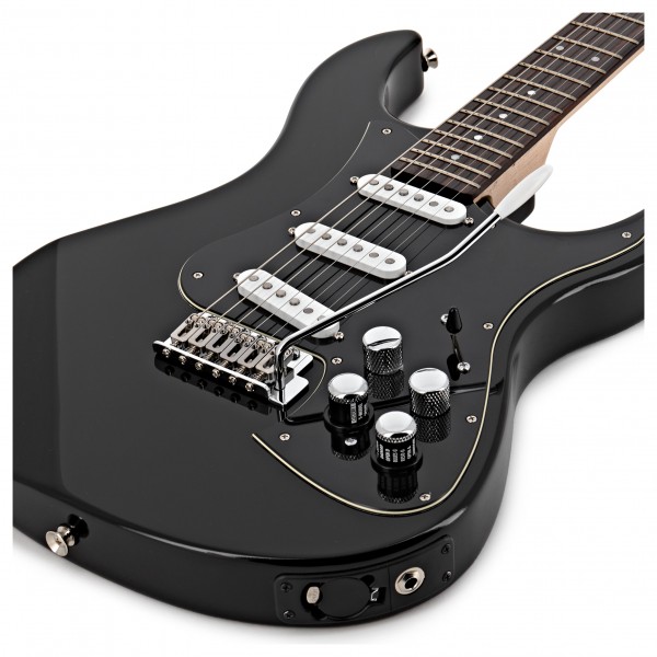 DISC Line 6 Variax Standard, Black at Gear4music