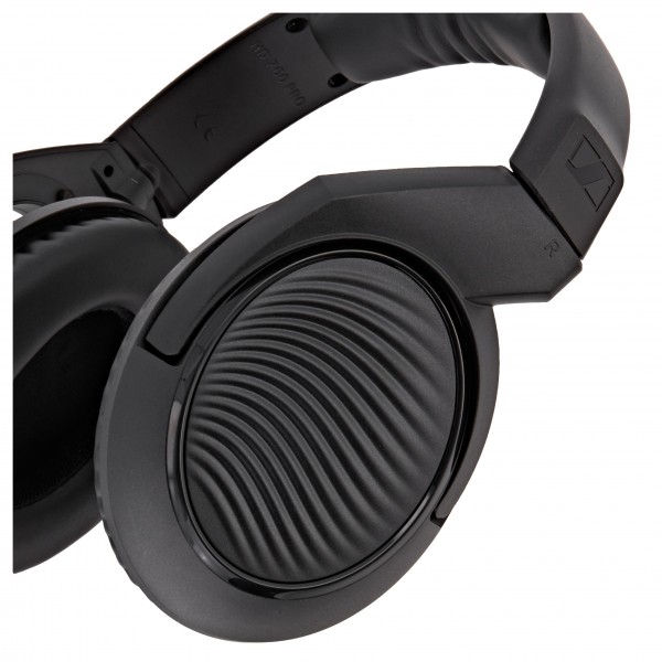 Sennheiser HD 200 PRO Closed Back Headphones