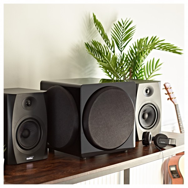 SubZero 10" Active Studio Subwoofer at Gear4music