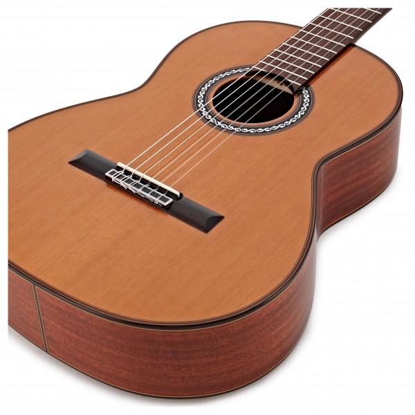 Cordoba C9 Luthier Series Parlour Classical Guitar, Natural Cedar 