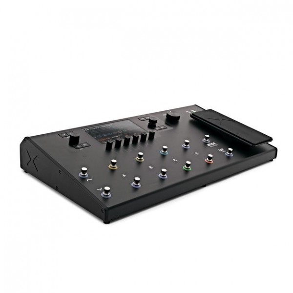 Line 6 Helix LT Multi-Effects Guitar Processor with Carry Case at