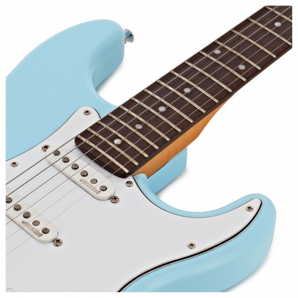 Vintage V6 Reissued, Laguna Blue