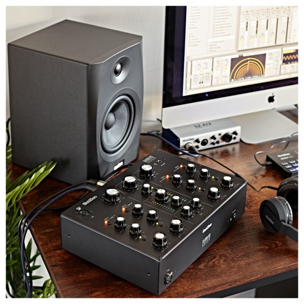 SubZero Rotary ロータリー Mixer SubZero 2 Channel Rotary DJ Mixer | Gear4music