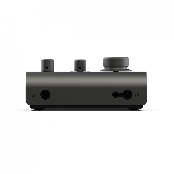 Audient iD4 MKII - Front Input View 