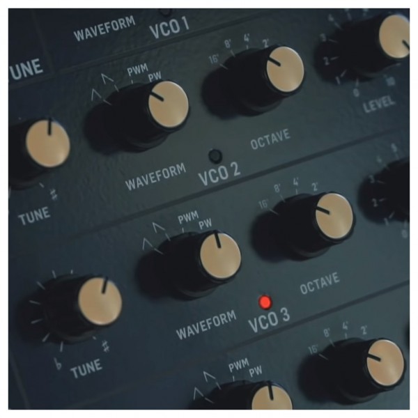MonoPoly Analog Polyphonic Synthesizer - Detail