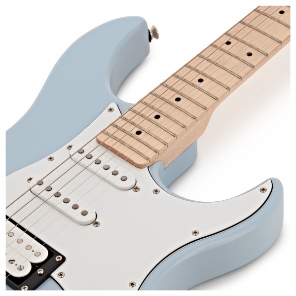 Yamaha Pacifica 112VM II, Ice Blue at Gear4music