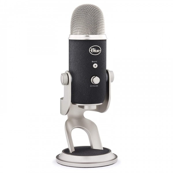 Blue Yeti Pro USB and XLR Microphone - Angled