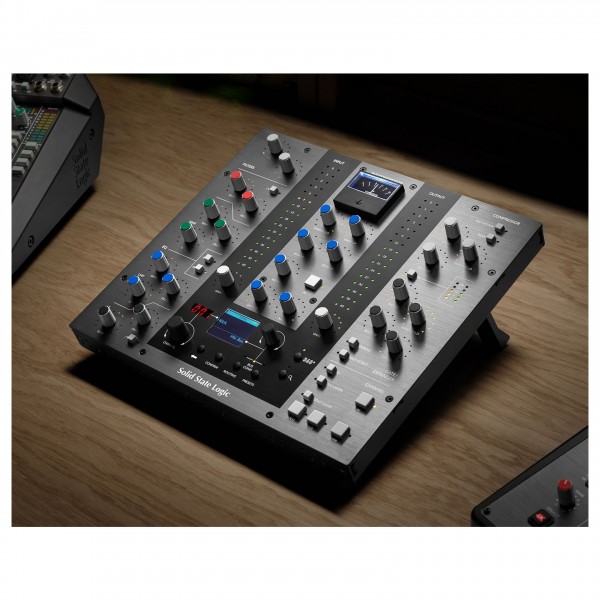 SSL UC1 Channel Strip & Bus Compressor Controller at Gear4music