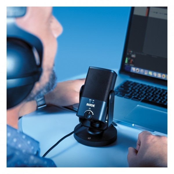 Rode NT-USB Mini Condenser Microphone - Lifestyle 2